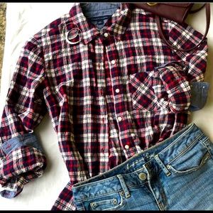 Plaid button down Tommy Hilfigure shirt